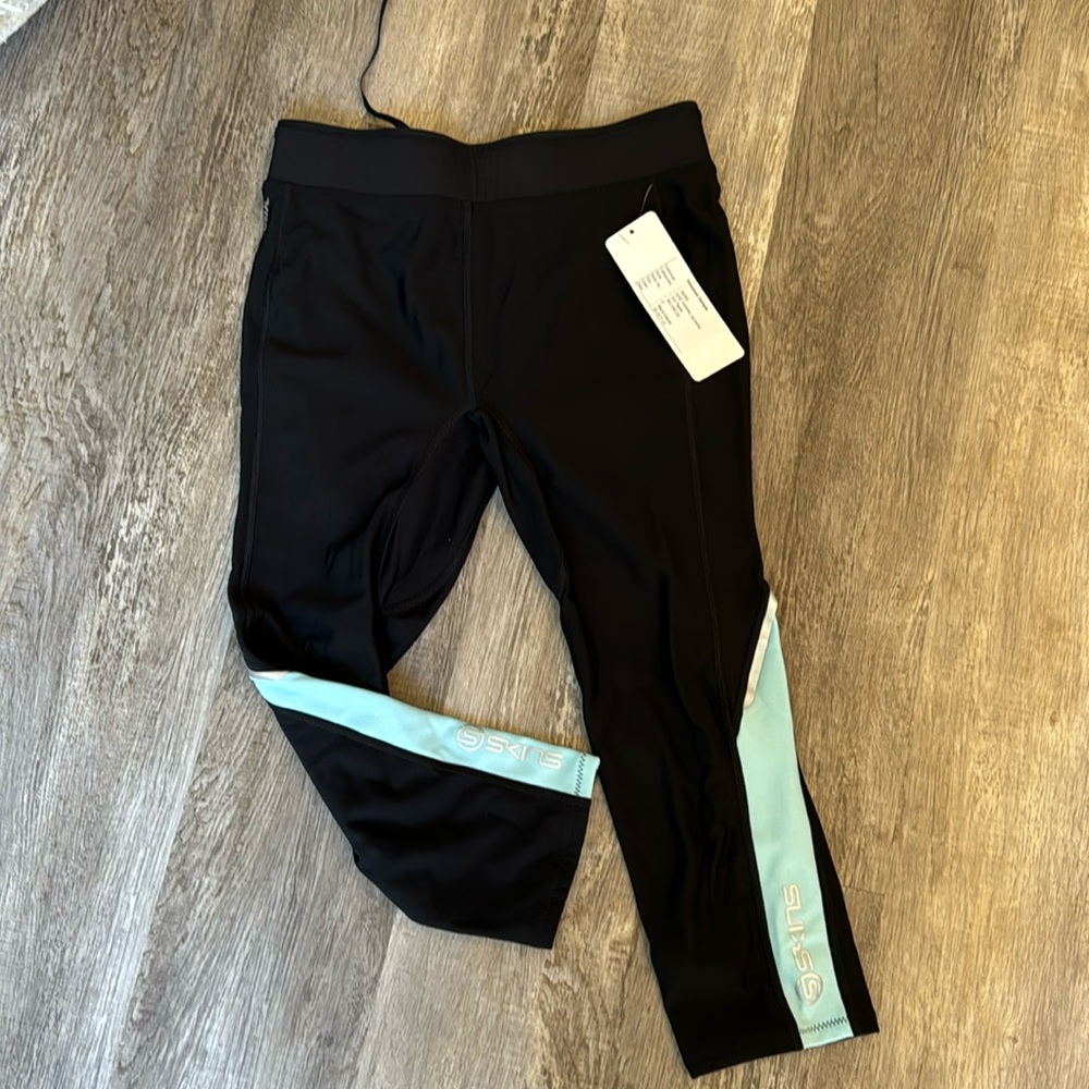 Thermal Compression 3 Quarter Leggings